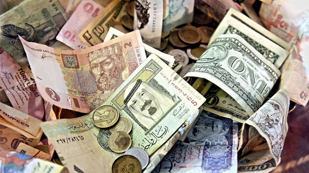 اسعار العملات الأجنبية مقابل الجنيه اليوم 30 يناير 2022