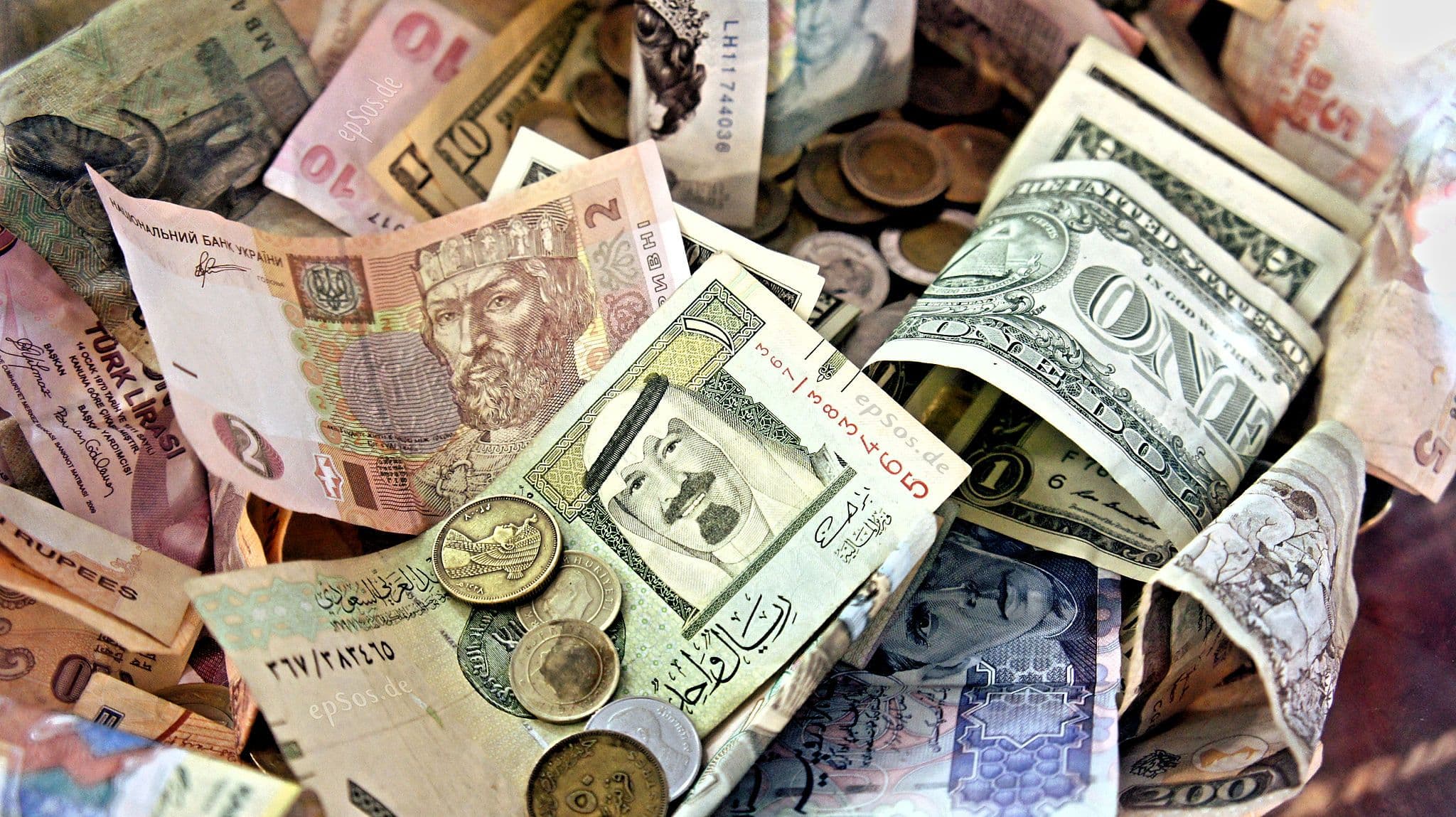 اسعار العملات الأجنبية مقابل الجنيه اليوم 30 يناير 2022